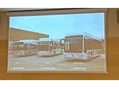ecitaro_fuel_cell4